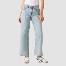 Levi's® Women's Middy Wide Leg Ankle Jeans - Main Character 25