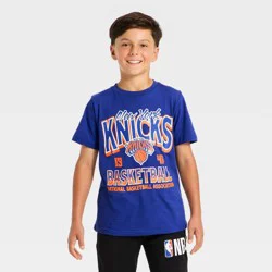 NBA Boys' New York Knicks Oversized Short Sleeve Graphic T-Shirt - S