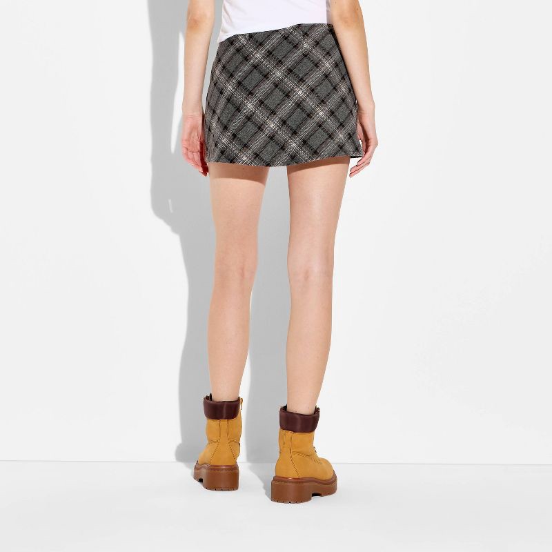 slide 3 of 3, Women's Plaid Mini A-Line Skort - Wild Fable™ Gray Plaid L, 1 ct