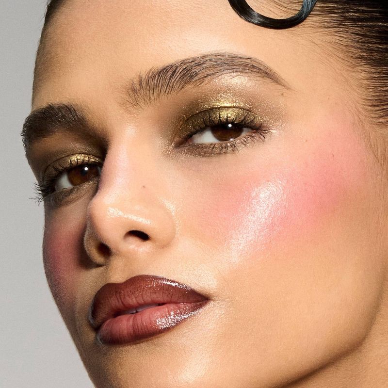 slide 3 of 7, r.e.m. beauty Wicked For Good Elphaba Makeup Set - 7.2oz/4pc - Ulta Beauty, 4 ct; 7.2 oz