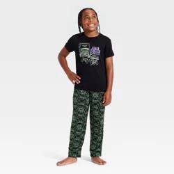 Boys' 3pc Gamer Short Sleeve Pajama Set - Cat & Jack™ Black/Green XS