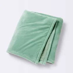 Micromink Shearling Baby Blanket - Green - Cloud Island™: Baby 40"x30", Solid Pattern