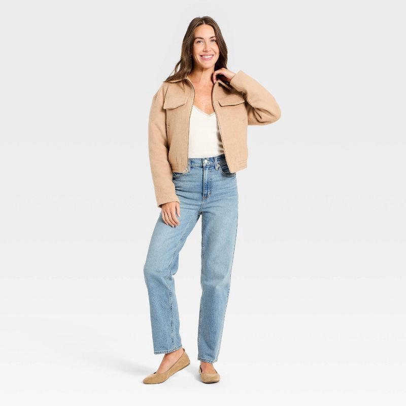 slide 3 of 3, Women's Highest-Rise Vintage Straight Jeans - Universal Thread™ Vintage Light Wash 4, 1 ct