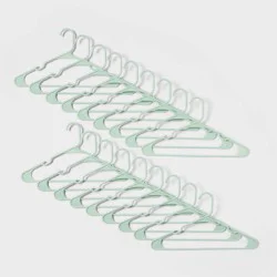 18pk Plastic Hangers Green - Brightroom™