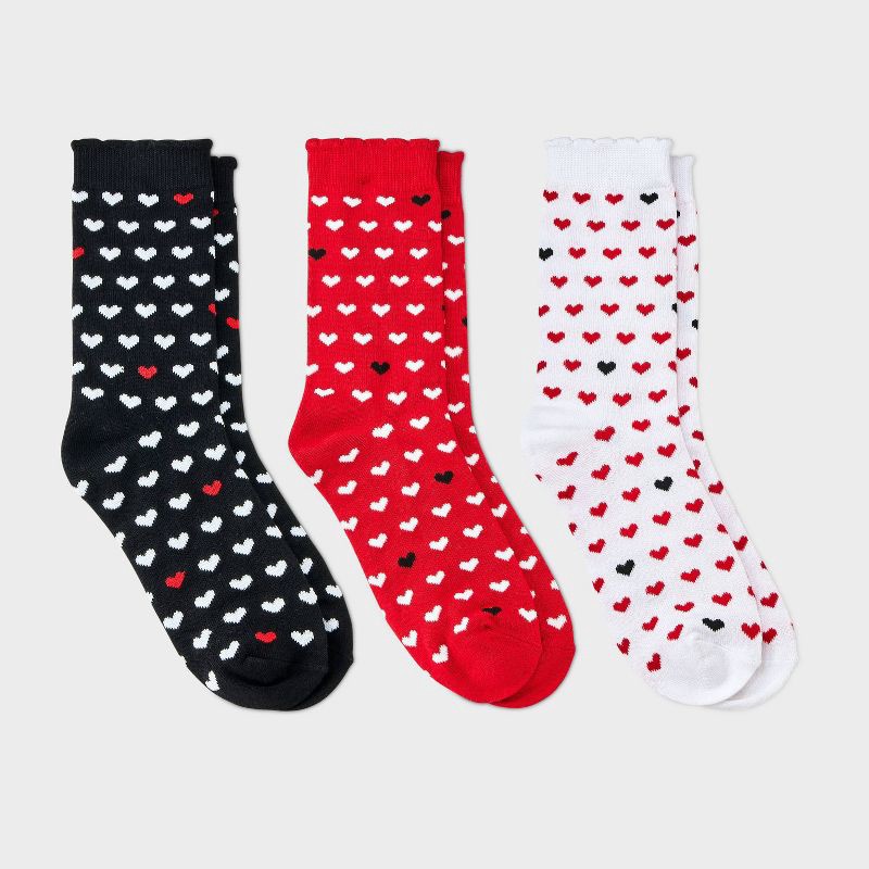 slide 1 of 3, Women's Mini Hearts Scallop Cuff Valentine's Day 3pk Crew Socks - Red/White/Black 4-10, 3 ct