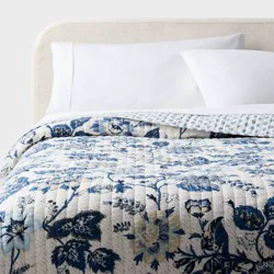 Full/Queen Large Scale Printed Floral Gauze Reversible Quilt Blue - Threshold™