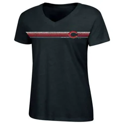 MLB Cincinnati Reds Women's Bi-Blend V-Neck T-Shirt - S