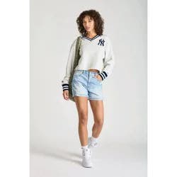 MLB New York Yankees Women's Champion Boxy Sweatshirt - L