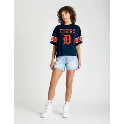 MLB Detroit Tigers Women's Champion Sequin Print T-Shirt - S