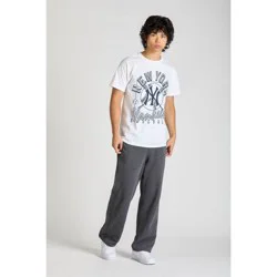 MLB New York Yankees Men's White Champion T-Shirt - S
