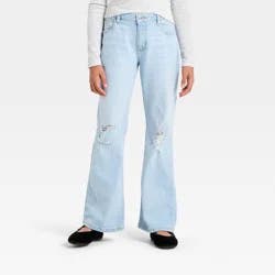 Girls' Mid-Rise Loose Fit Bootcut Jeans - art class™ Light Blue Wash 12