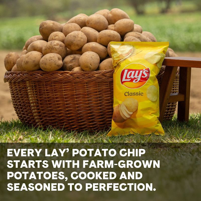 slide 2 of 6, Lay's Classic Chips Holiday Bonus Bag - 9.625oz, 9.625 oz
