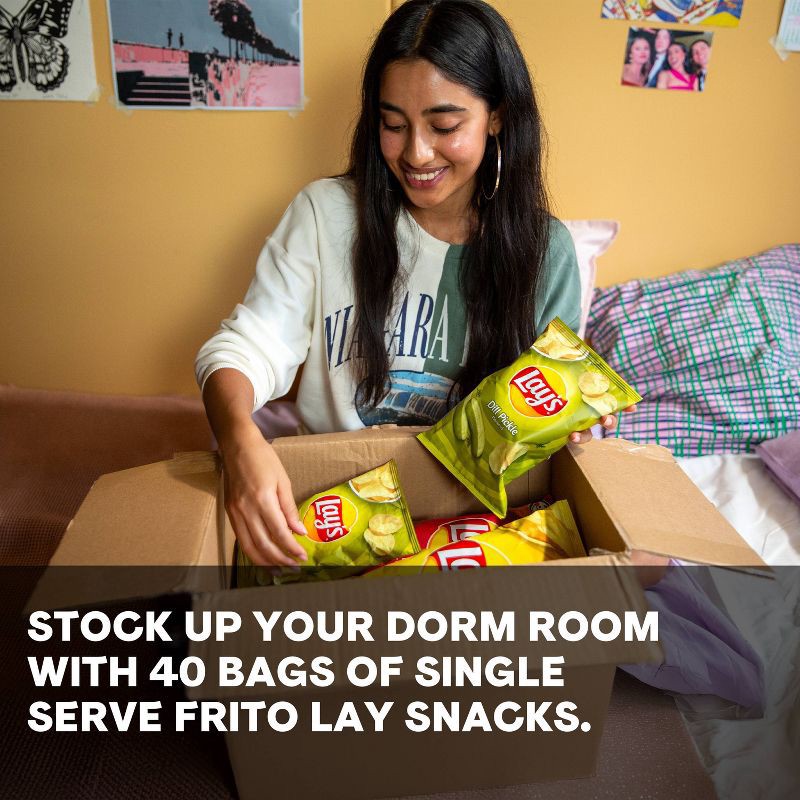 slide 4 of 6, Lay's Classic Chips Holiday Bonus Bag - 9.625oz, 9.625 oz