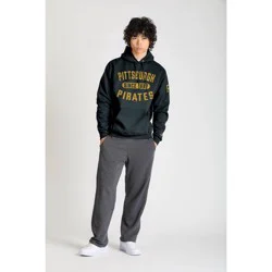 MLB Pittsburgh Pirates Men's Champion Hooded Sweatshirt - XXL
