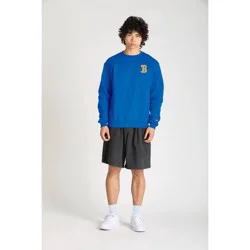 NCAA UCLA Bruins Men's Champion Crew Neck Sweatshirt - S