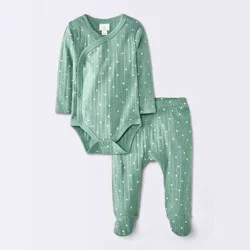 Baby Boys' 2pc Geo Pointelle Top & Bottom Set - Cloud Island™ Green Newborn