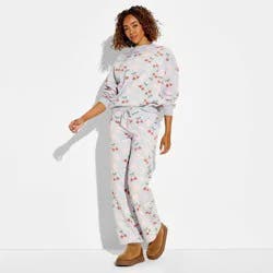 Zoe+Liv Women's Cherry Heart Fleece Graphic Pull-On Pants - Heather Gray XL