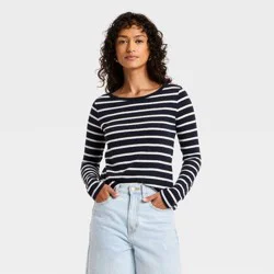 Women's Long Sleeve T-Shirt - Universal Thread™ Navy Blue Striped M