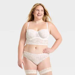 Women's Lace Garter Bustier - Wild Fable™ White XXL