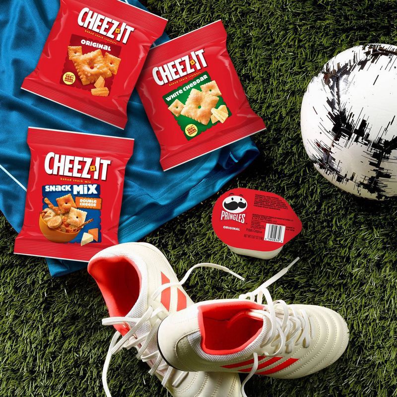 slide 4 of 13, Cheez-It Crackers Flavor Mix Snack Variety Pack - 16.95oz/20ct, 16.95 oz, 20 ct