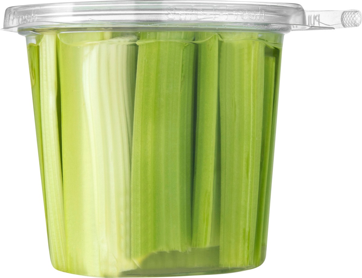 slide 8 of 9, Del Monte Celery Sticks 14 oz, 14 oz