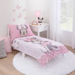 Minnie Mouse 3pc Disney Dancing Bows Toddler Comforter Bedding Set: Knitted Midweight Fabric, Classic Pattern, Standard Crib/Toddler Size
