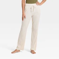 Women's Flare Lounge Pants with Scoop Pockets - Auden™ Cream S