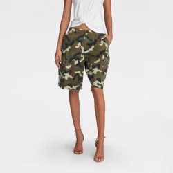 KBB by KAHLANA Women's Mid-Rise 'The Cargo Shorts' - Green Camo L