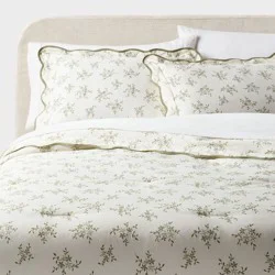 Full/Queen Floral Scallop Comforter and Sham Set Sage Green for Dorm - Threshold™