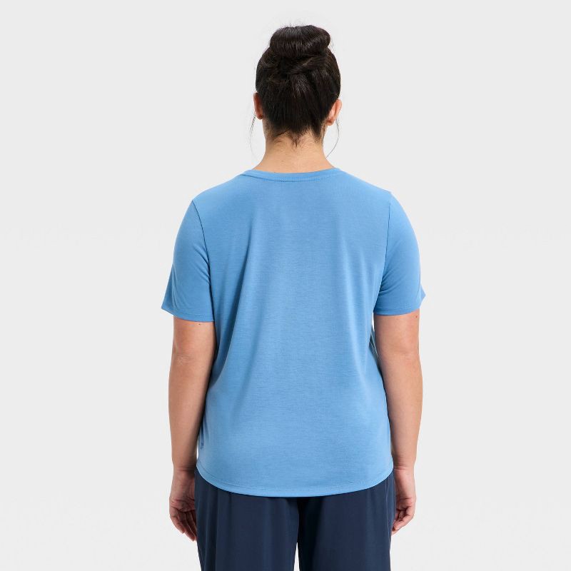 slide 5 of 5, All In Motion Women's Beyond Ease Crewneck Legging Friendly Short Sleeve T-Shirt - Blue XL, 1 ct