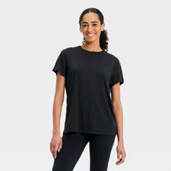 Women's Beyond Ease Oversized Short Sleeve T-Shirt - All In Motion™ Black L
