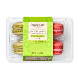 Strawberry Creme & Matcha Pistachio Mini Macarons - 2.1oz/4ct - Favorite Day™