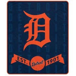 MLB Banner Icon Ultra Cozy Blanket - Detroit Tigers