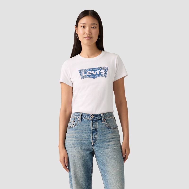 slide 1 of 3, Levi's® Women's Bandana Batwing T-Shirt - White S, 1 ct