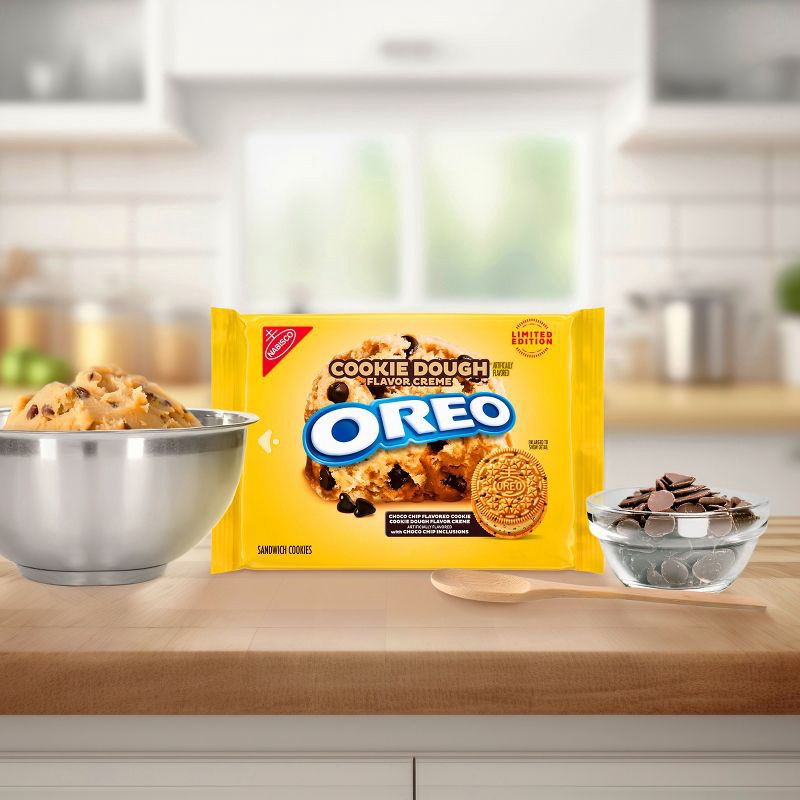 slide 5 of 12, Oreo Chocolate Chip Cookie Dough Cookies - 10.68oz, 10.68 oz