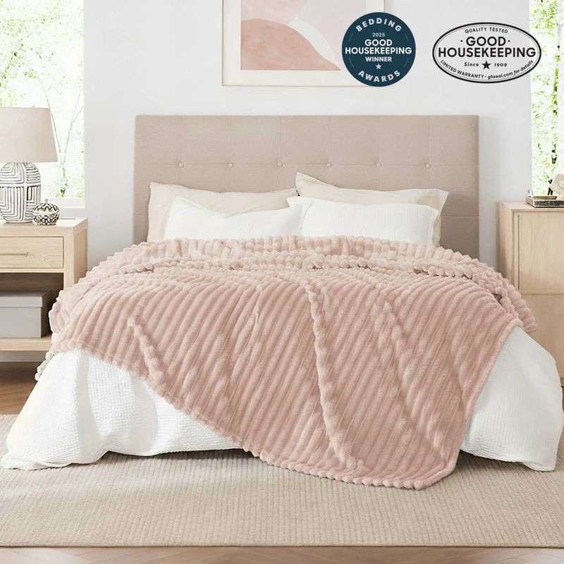slide 2 of 6, Bedsure Full/Queen Plush Blanket Crystal Pink, 1 ct