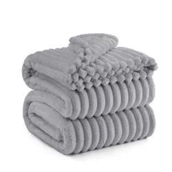 Bedsure Twin/Twin XL Plush Blanket Light Gray