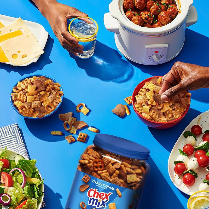 slide 6 of 9, Chex Mix Traditional Tub Snack Mix - 20oz, 20 oz