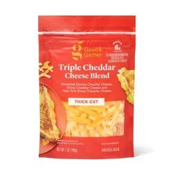 Thick-Cut Triple Cheddar Shredded Cheese Blend -7oz - Good & Gather™
