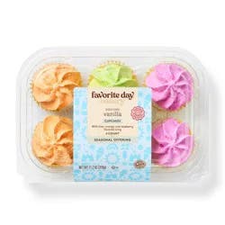 Summer Classic Vanilla Cupcakes - 11.2oz/6ct - Favorite Day™