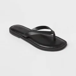 Women's Sherry Flip Flop Sandals - Universal Thread™ Black 11