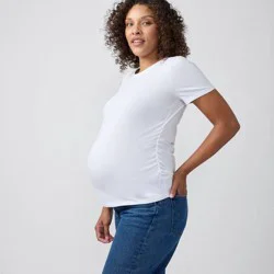 Ingrid & Isabel Everyday Maternity Short Sleeve Core Tee - White L