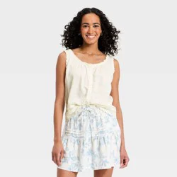 Women's Pintuck Blouse - Universal Thread™ Cream M