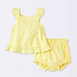Baby Girls' 2pc Floral Eyelet Ruffle Tank Top and Bloomer Set - Cloud Island™ Yellow 3-6M