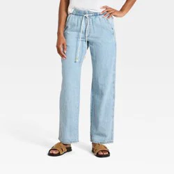 Women's Mid-Rise Straight Leg Relaxed Fit Beach Pants - Universal Thread™ Light Wash S
