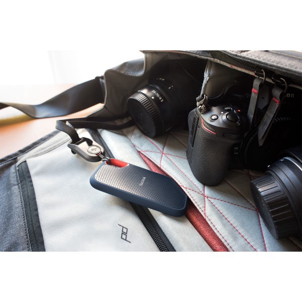 slide 5 of 10, Sandisk Extreme Portable External Usb 3.1 Ssd, 2Tb, 1 ct