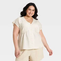 Women's Plus Dolman Short Sleeve Button-Front Seamed Top - Ava & Viv™ Cream 2X