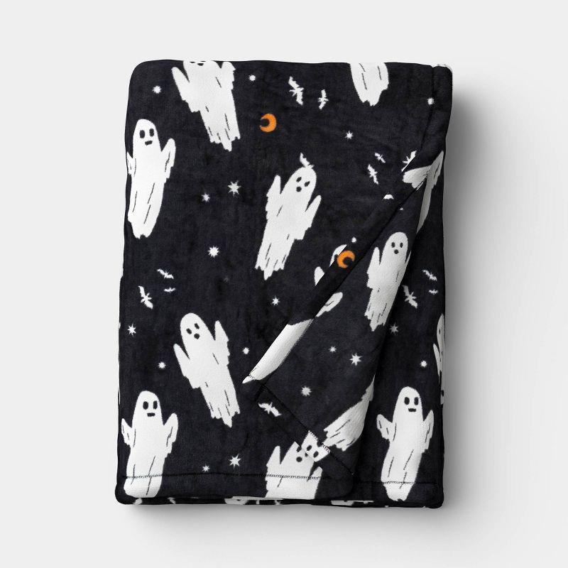 slide 1 of 5, Halloween Ghost Throw Blanket Black/White - Hyde and EEK! Boutique™, 1 ct