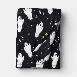 Halloween Ghost Throw Blanket Black/White - Hyde and EEK! Boutique™