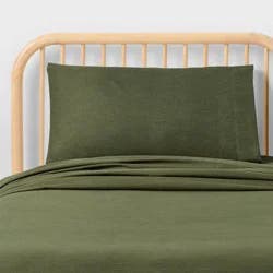 Twin Kids' Heather Microfiber Sheet Set Green - Pillowfort™